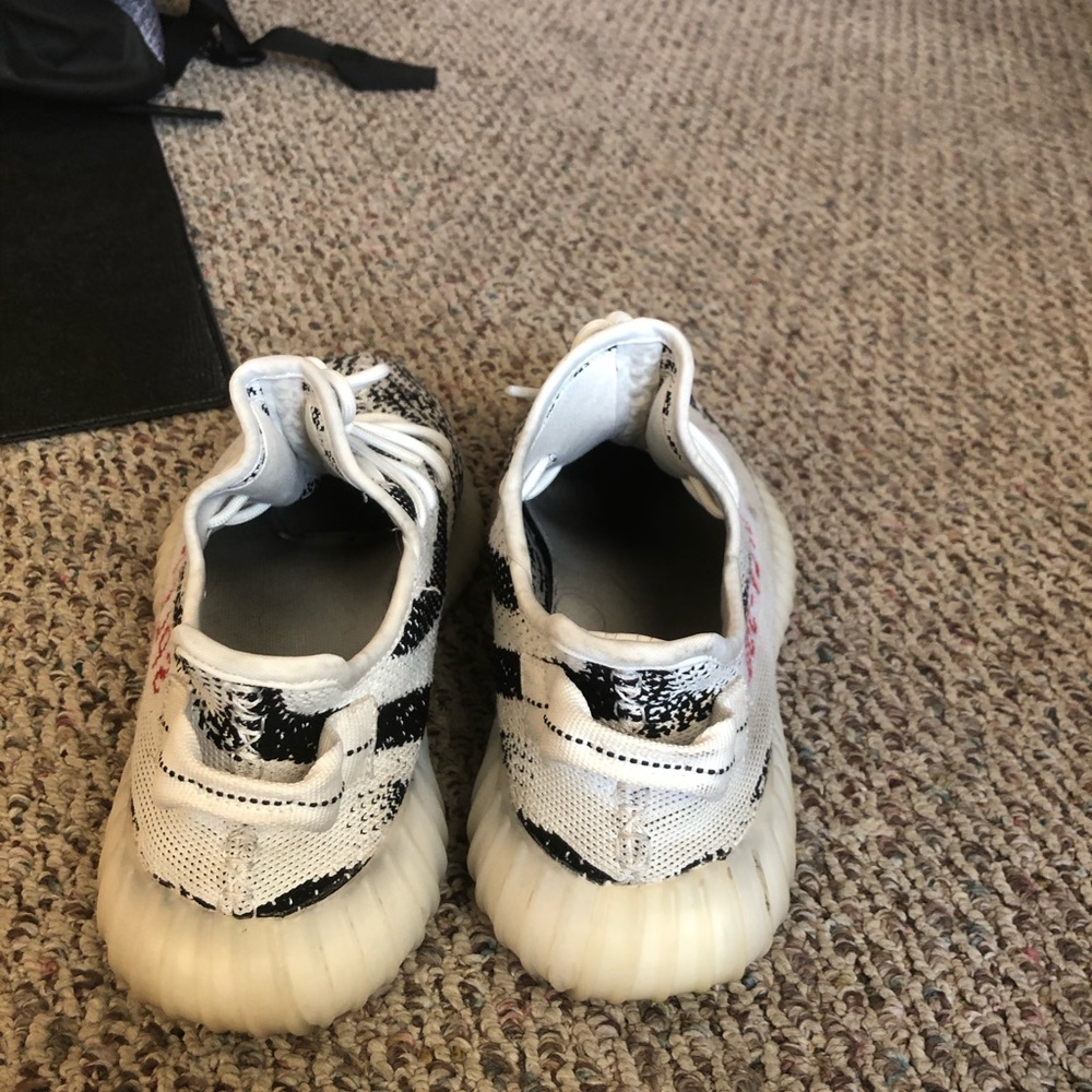 Yeezy 350 Size 9.5 No box